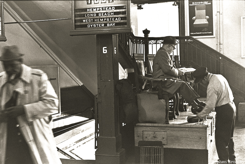 Man gets a shoe shine