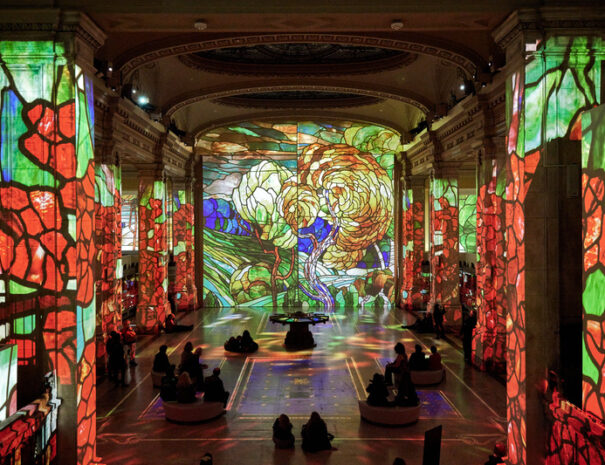 Gustav Klimt GOld in Motion at Hall des Lumieres