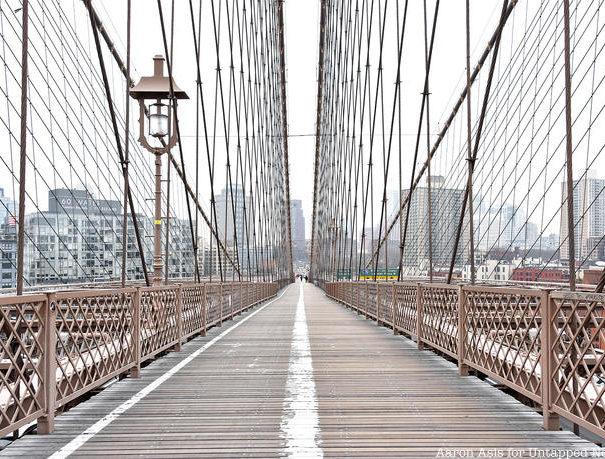 Secrets of the Brooklyn Bridge Tourempty