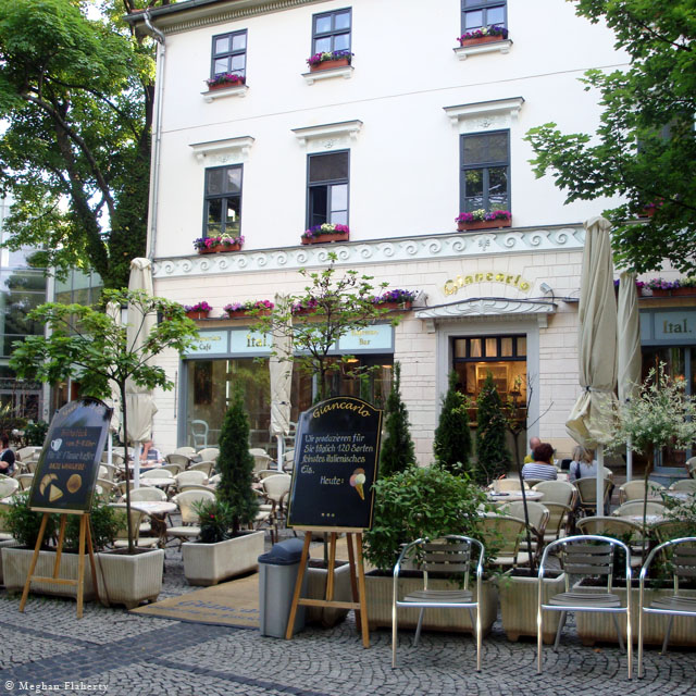 Giancarlo Eiscafe and Pasticceria on Schillerstrasse (Weimar, Germany)