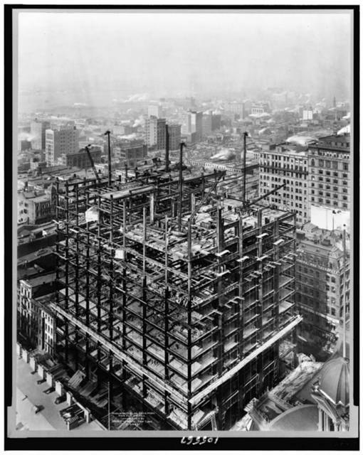 Construction of the Woolworth Building, 1912