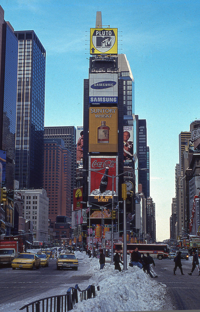 Times Square MTV NYC 1990s Gregoire Alessandrini Untapped Cities