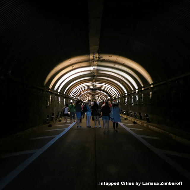 Voice Tunnel, lighting