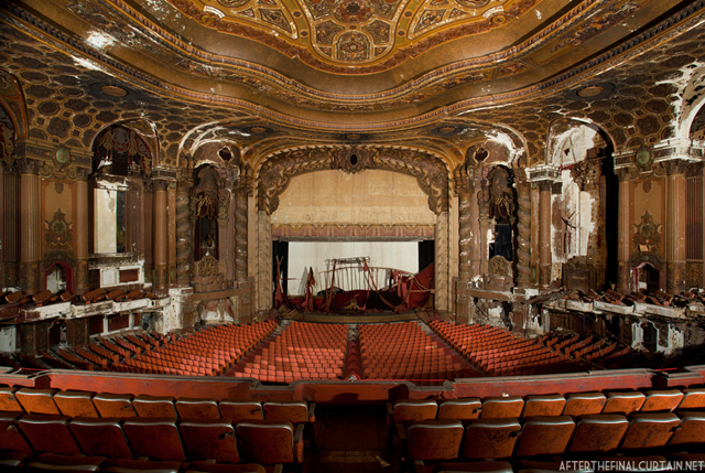 Loews King Theatre-Brooklyn-Matt Lambros-Abandoned