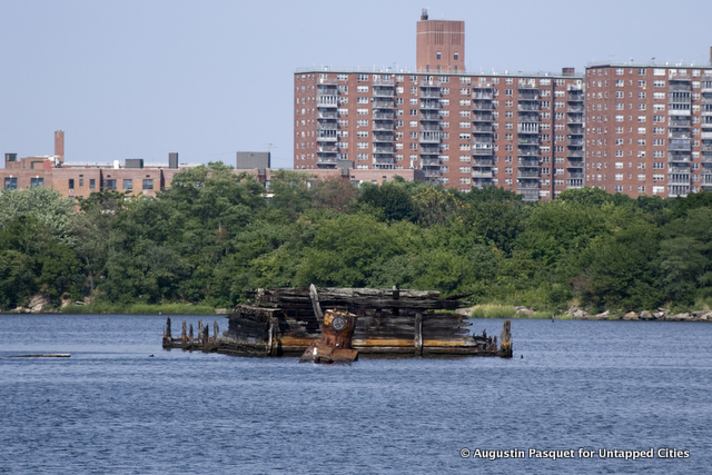 Coney Island Creek Abandoned Boats-Brooklyn-NYC-Shipwreck Yellow Submarine