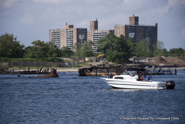Coney Island Creek, Abandoned Boats-Brooklyn-NYC-Shipwreck, Yellow Submarine
