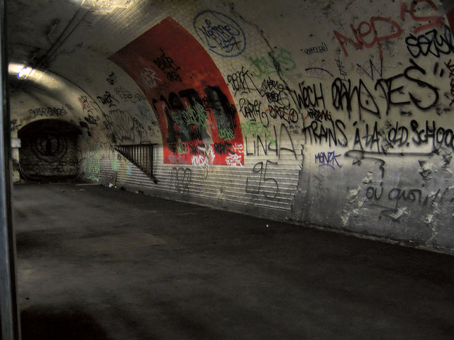 Haxo-Paris-Abandoned Metro Station-Subway-Graffiti