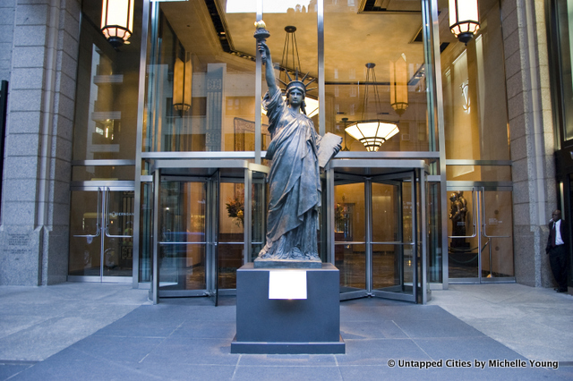 Statue of Liberty-667 Madison Avenue-NY-Paris