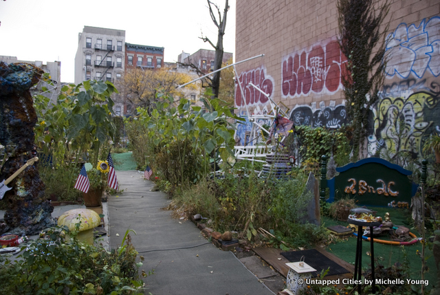 2Bn2C Community Garden-Alphabet City-East Village-Ken Cro-Ken-Eco Art-NYC_2