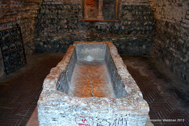 Juliet's tomb verona