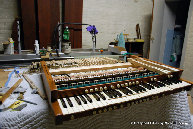 Retrofret-Organ Workshop-Guitars-Mandolins-String Instruments-Gowanus-Brooklyn-NYC-2