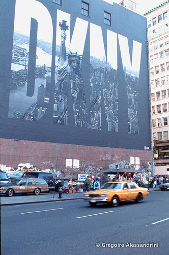 07-houston street- NYC - 1990s - Vintage photos.jpg