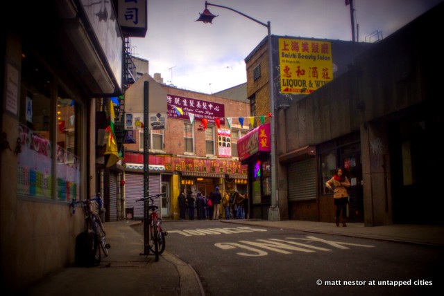 Dover-Street-nam-wah-tea-parlor-chinatown-new-york