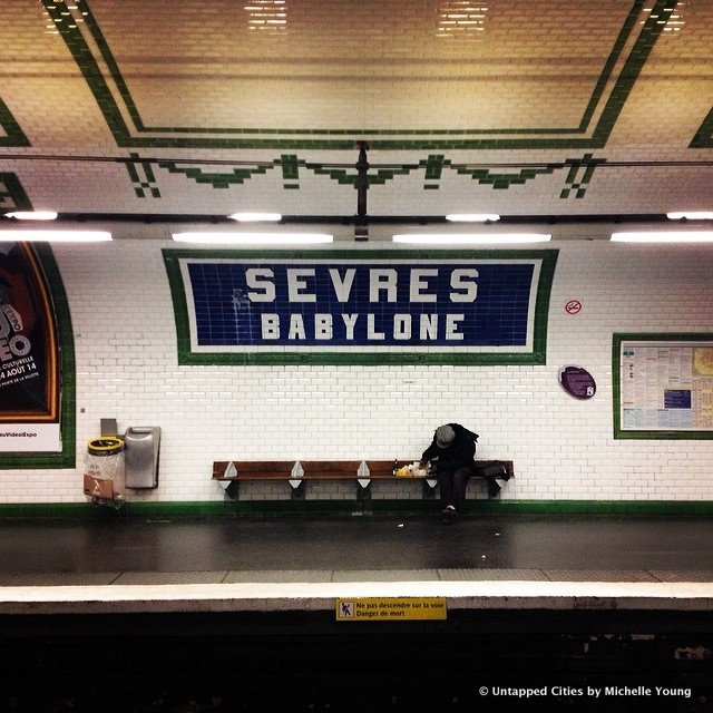 Nord-Sud Paris Metro Line 12-Sevres Babylone