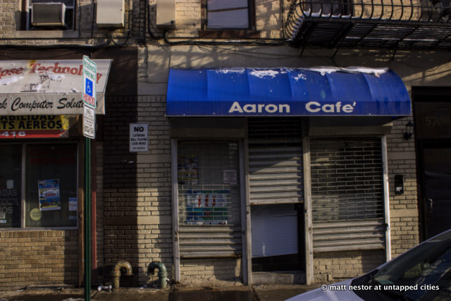 aron-cafe-west-new-york