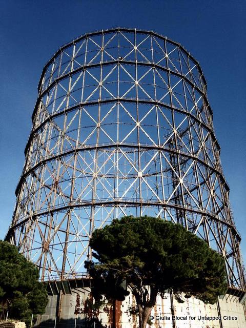 Top 10 lesser-known sights of Rome.gas_holder.blocal