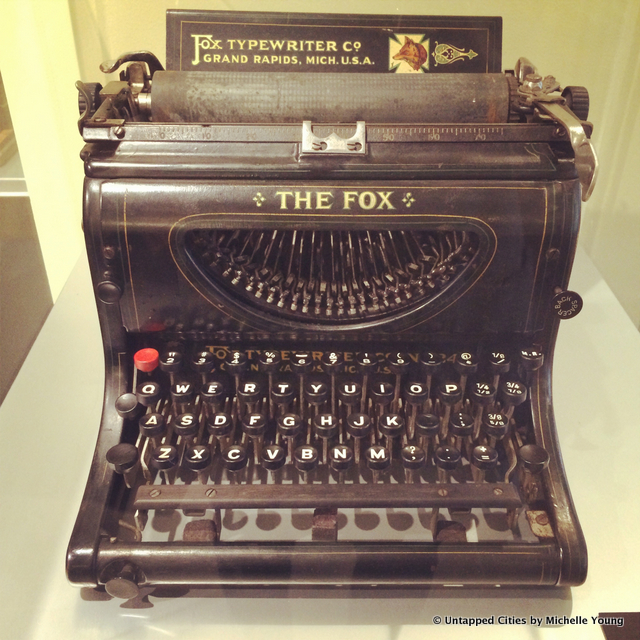 Vintage Antique Typewriters-CUNY Graduate School of Journalism-40th Street-NYC-Robert E. Dallos LA Times-012