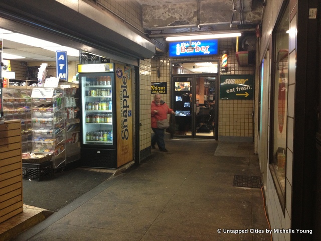 NYC Subway Entrances-Barber Shop-Shoe Repair-Locksmith-001