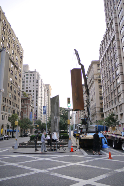 Ewerdt Hilgemann-Dancers-Moments in a Stream-Park Avenue Mall-Implosion Sculptures-Stainless Steel-NYC-13