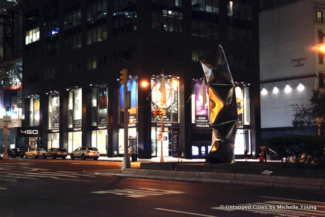 Ewerdt Hilgemann-Moments in a Stream-Park Avenue Mall-Implosion Sculptures-Stainless Steel-NYC-6
