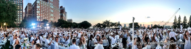 NYC Diner en Blanc-2014-Nelson A Rockefeller Park-Battery Park-White Dinner-Pop Up-Flash Mob-Panorama-002