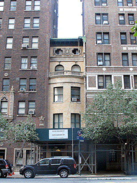 holdout building  on West End Avenue 