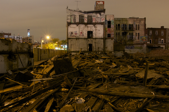 5Pointz-Interior Demolition-Rooftop-StreetArt-Long Island City-Queens-Urban Exploration-NYCFall 2014-005