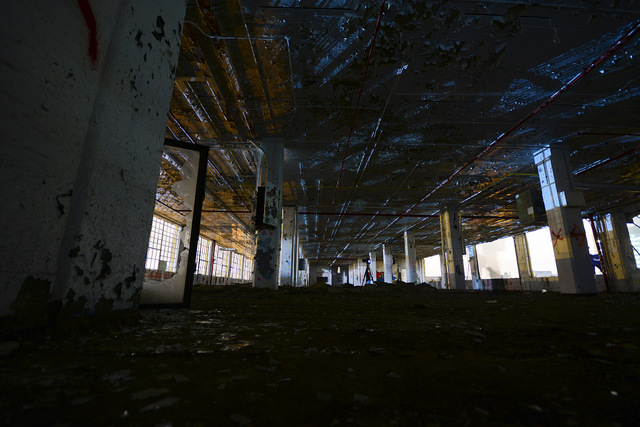 5Pointz-Interior Demolition-Rooftop-StreetArt-Long Island City-Queens-Urban Exploration-NYCFall 2014-020