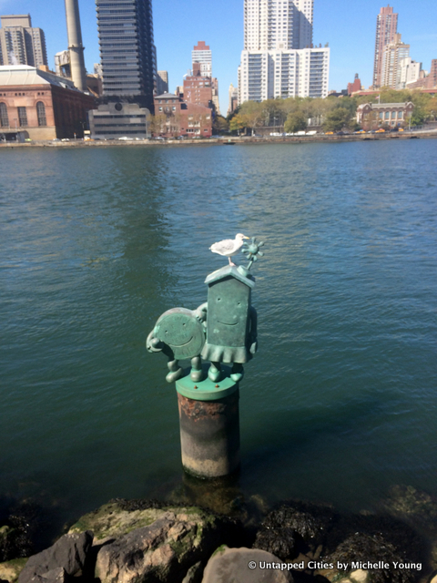 Tom Otterness-Roosevelt Island-Marriage of Real Estate and Monday-East River-NYC-004