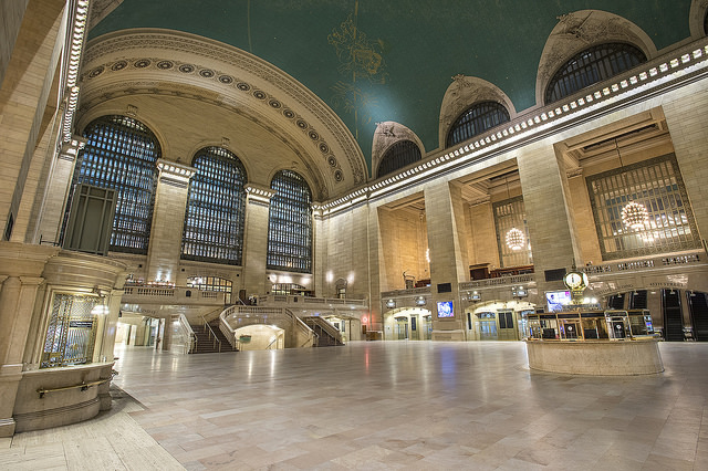 Grand Central Empty-Blizzard Storm Juno-MTA Photo-2015-NYC