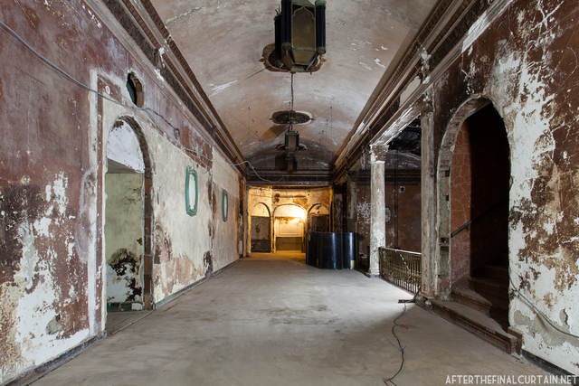 Loews Canal Street Theater-Abandoned-Chinatown-After the Final Curtain-Matt Lambros-8