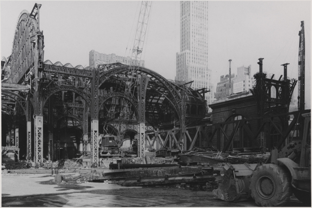 Untitled [The demolition of Pennsylvania Station, 1964-1965.]