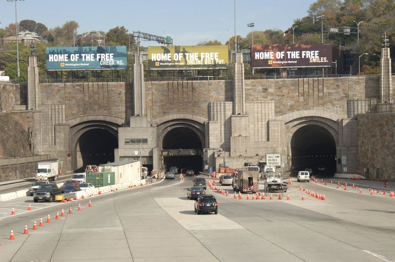 Lincoln Tunnel entrance