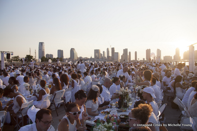 NYC Diner en Blanc-2015-Hudson River Park-Pier 26-Manhattan-Pop Up White DInner-