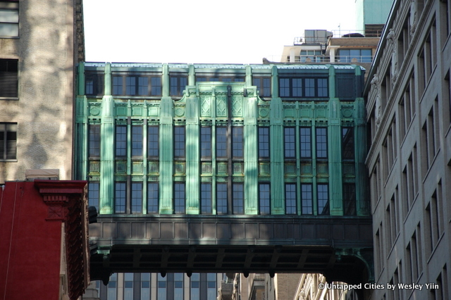 The Top 10 Secrets of NYC's Herald Square_Skybridge-part-2-NYC-untapped-cities-wesley-yiin-004