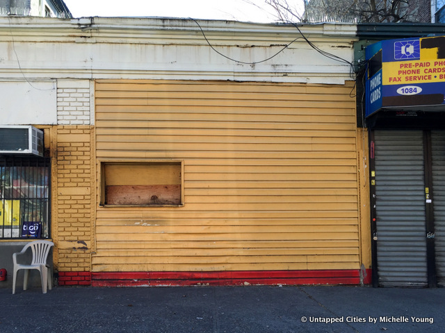 Hole in the Wall-Crown Heights-Chicken-Jamaican-Carribbean Food-Papa-Kingston Avenue-St Johns Place-Brooklyn-NYC