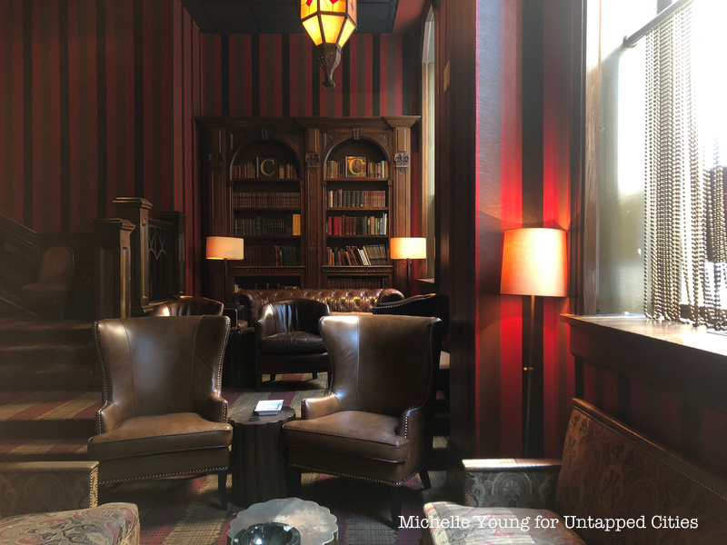 10 of NYC's Best Bars with Books - Page 7 of 10 - Untapped New York