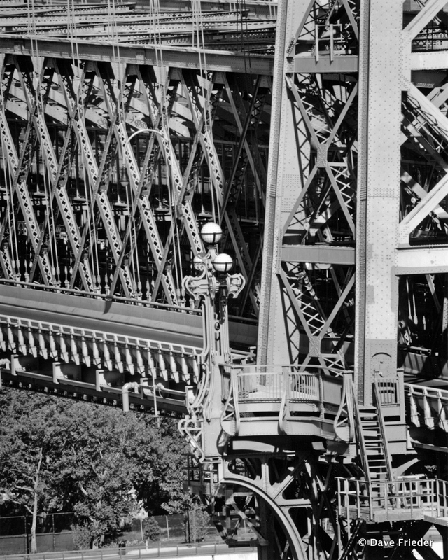 diamond truss-williamsburg bridge-side view-david frieder-nyc-untapped cities-001