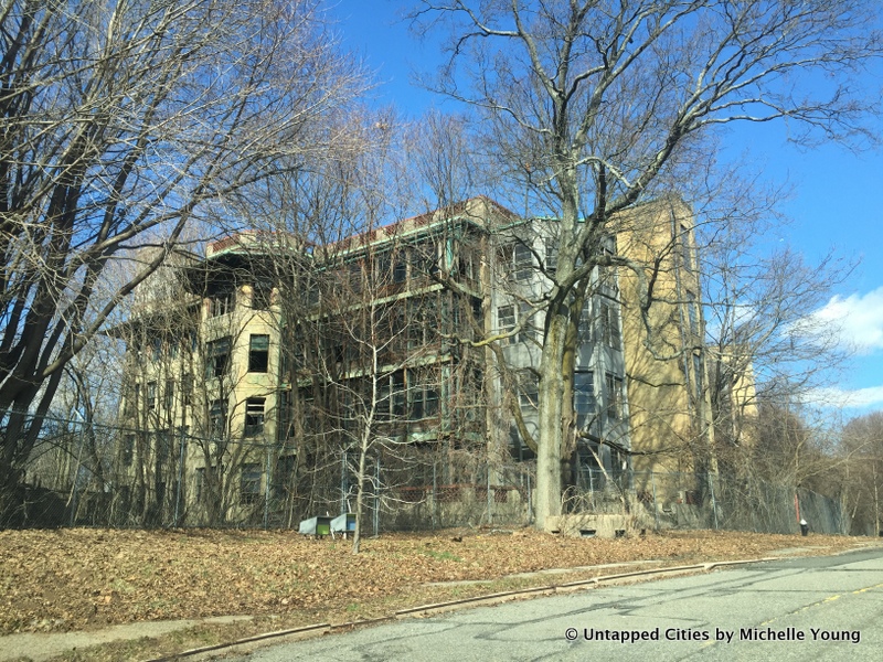Abandoned Sea View Hospital-Buildings-Staten Island-NYC-010