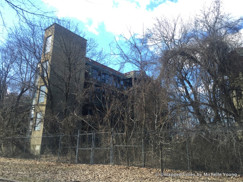 Abandoned Sea View Hospital-Buildings-Staten Island-NYC-014