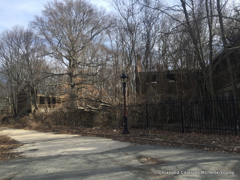 Abandoned Sea View Hospital-Buildings-Staten Island-NYC-029