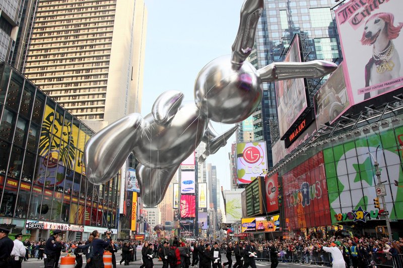 Rabbit Macy's Thanksgiving Day parade balloon by Jeff Koons
