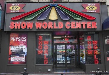 Show World Center