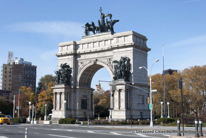 grand-army-plaza-arch-prospect-park-brooklyn-eastern-parkway-nyc-001
