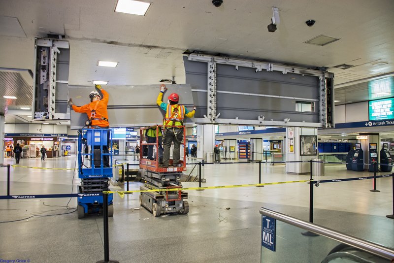 Penn Station Departure Board-Removal-Demolition-2017-NYC-007