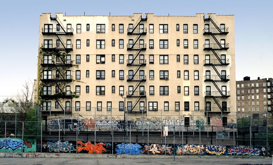 Broken-Windows-Graffiti-NYC-Untapped-Cities-NYC-James-And-Karla-Murray4