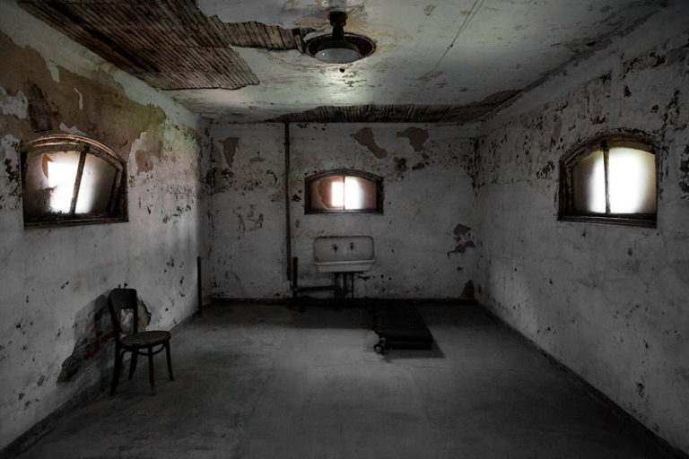 Photos: Off-Limits in Ellis Island’s Abandoned Hospital Complex with ...