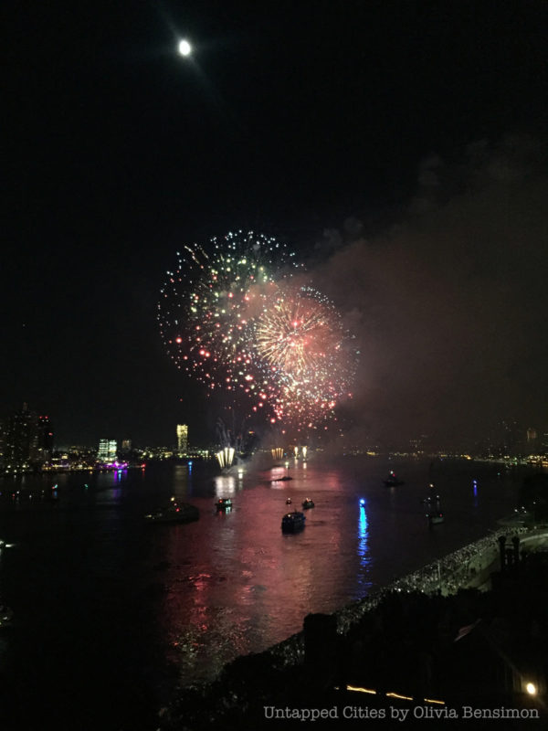 6 Places to Watch New Year's Eve Fireworks to Ring in 2018 - Untapped