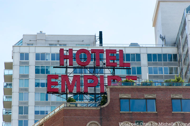 Hotel Empire sign