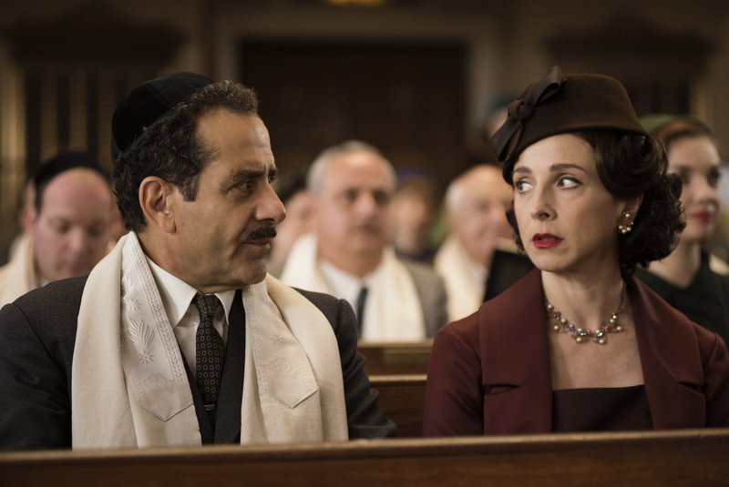 Rose and Abe in the Marvelous Mrs. Maisel